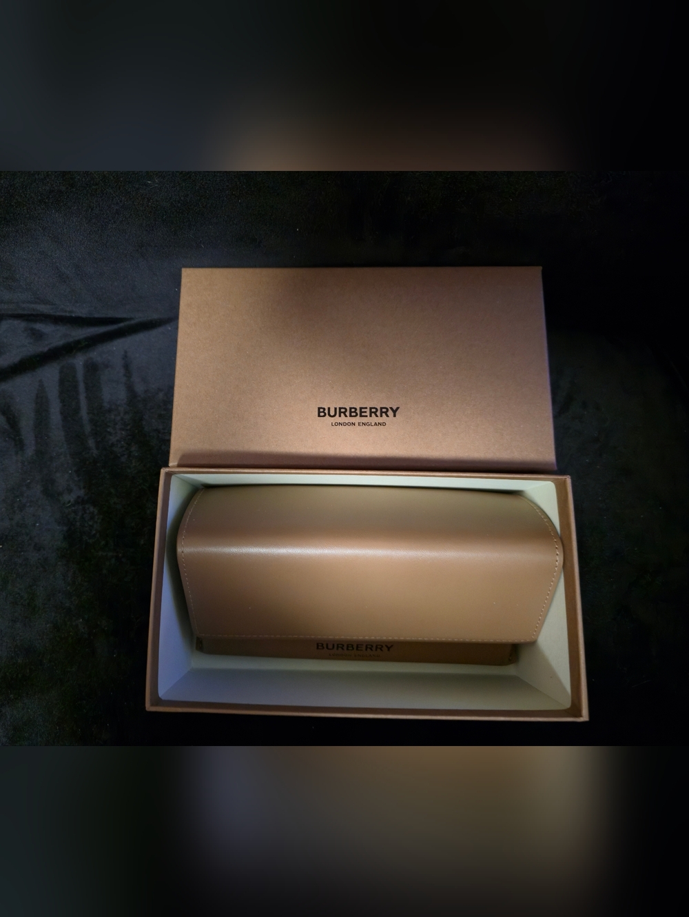 Burberry Black Cat-Eye Sunglasses with Signature Check Accent - Picture 4 of 8
